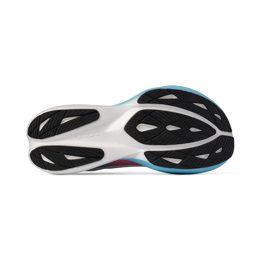 topo-specter3-m-white-sky-2 topo-specter3-m-white-sky-2